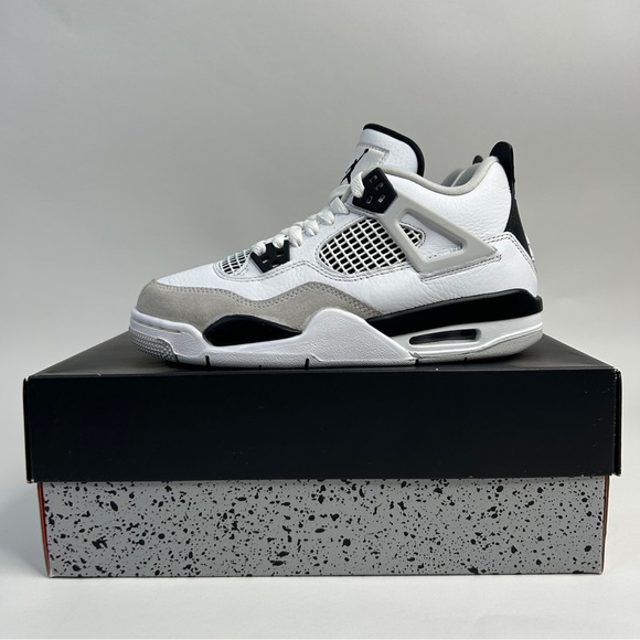 Nike Air Jordan 4 Retro GS “Military Black” 2023 - Picture 6 of 8